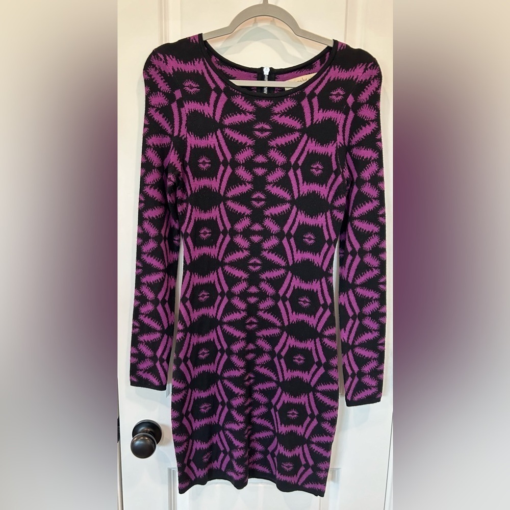 Presley Skye Body-Con Sweater Dress